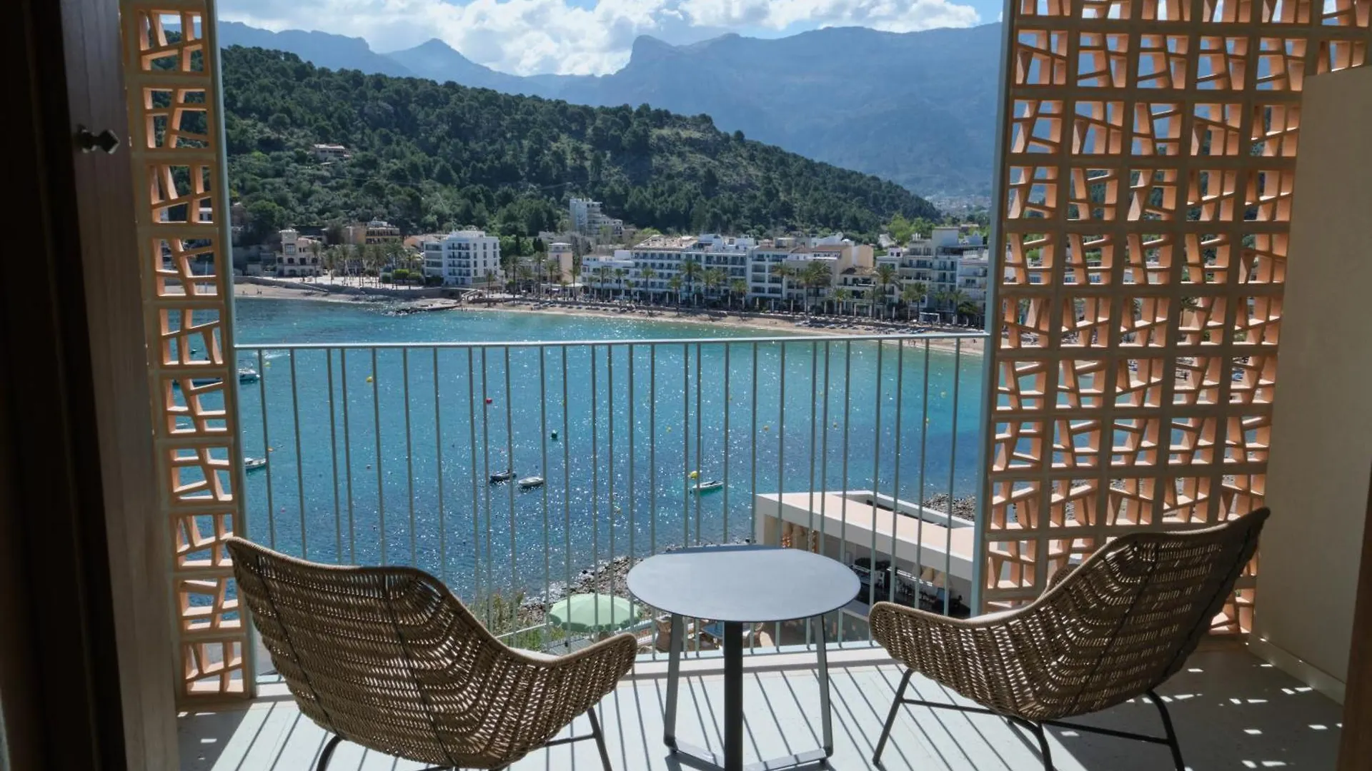 Отель Salino Port Soller Пуэтро де Соллер